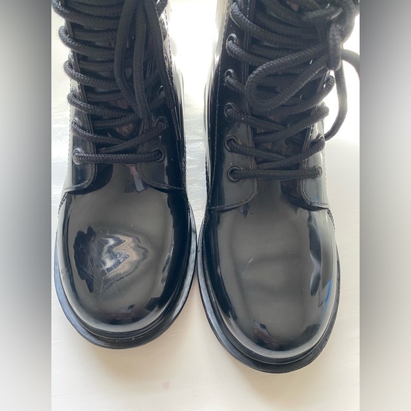 MK boots - Picture 4 of 9